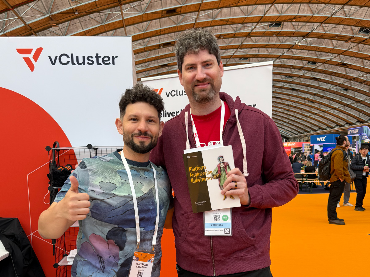 Con Mauricio Salatino y su libro Platform Engineering on Kubernetes